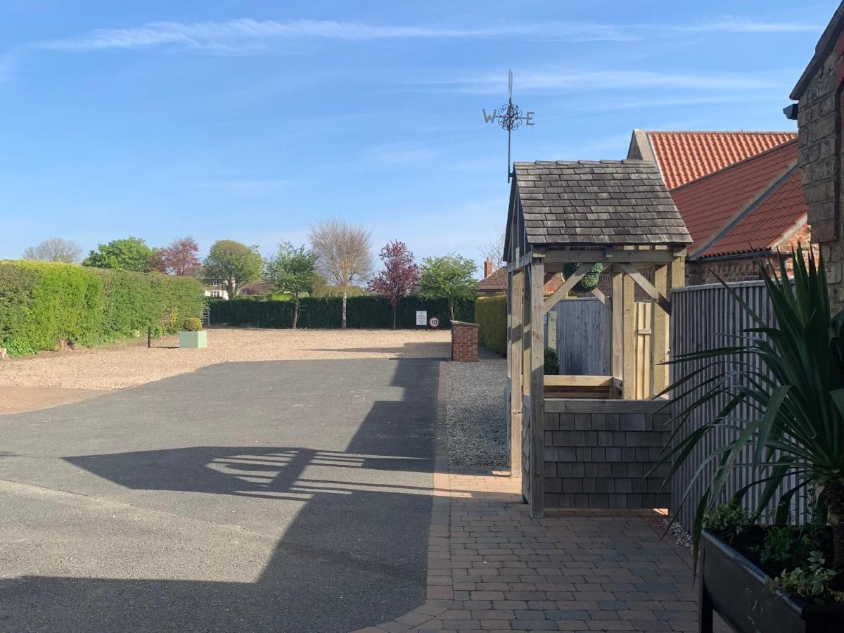 Meals Farm Holiday Cottages - The Stables North Somercotes エクステリア 写真
